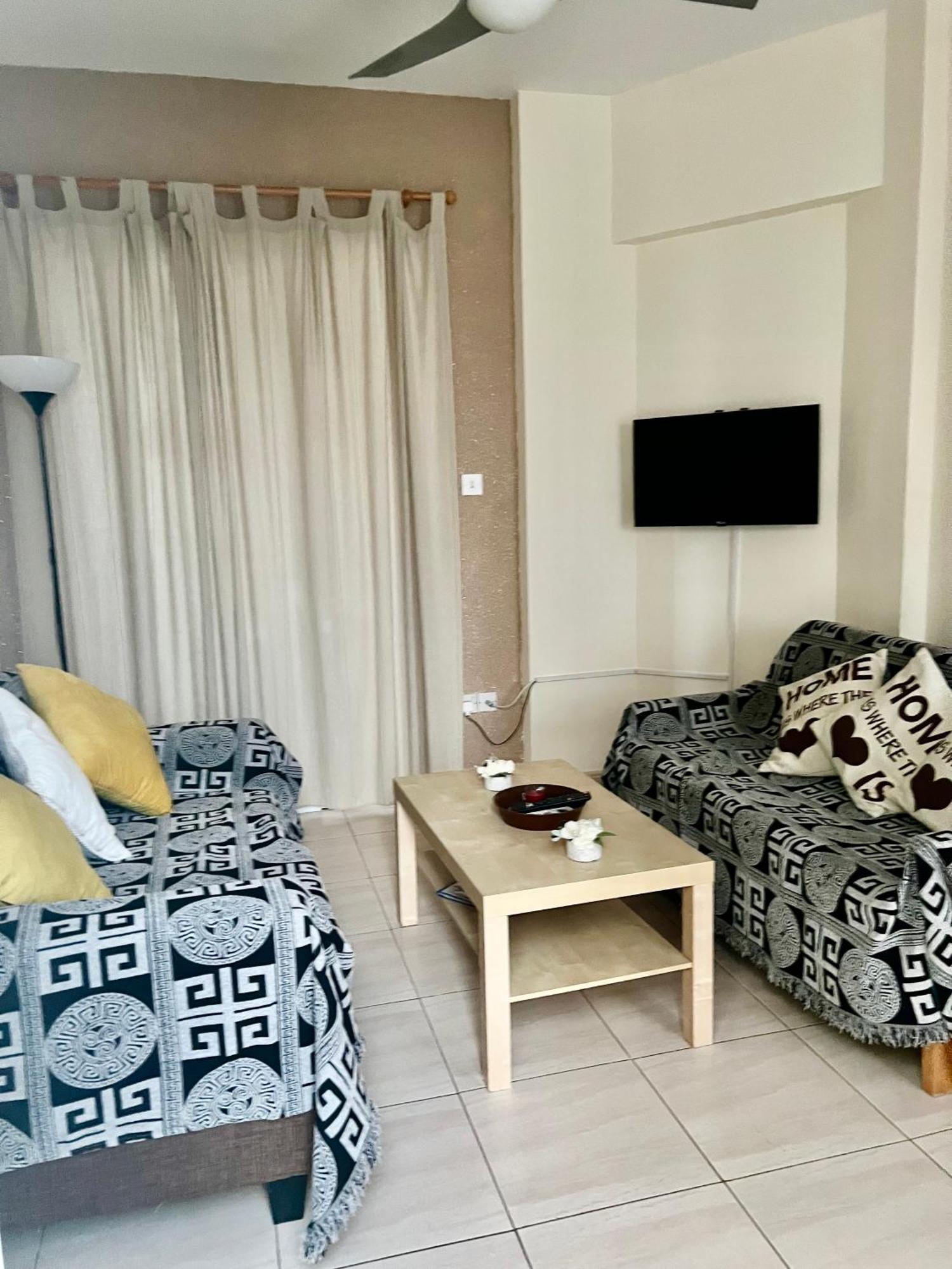Constantia Gardens Apartments Paphos Exterior photo