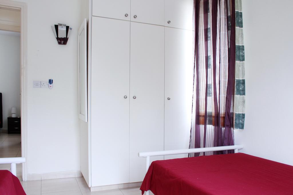 Constantia Gardens Apartments Paphos Exterior photo